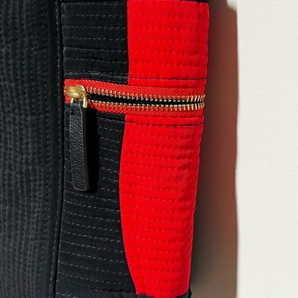 NWT Vera Bradley Hot Angles Deluxe Small Tote Limited Edition - Picture 5 of 7